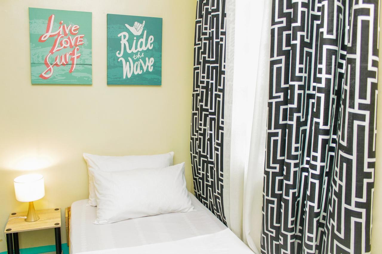 Backpackers Homestay - Nomadsmnl Manila Exterior foto