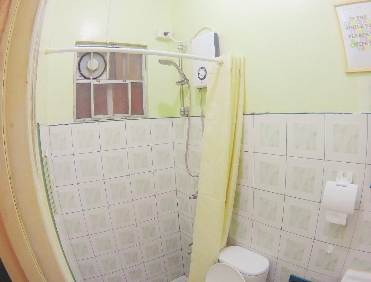 Backpackers Homestay - Nomadsmnl Manila Exterior foto